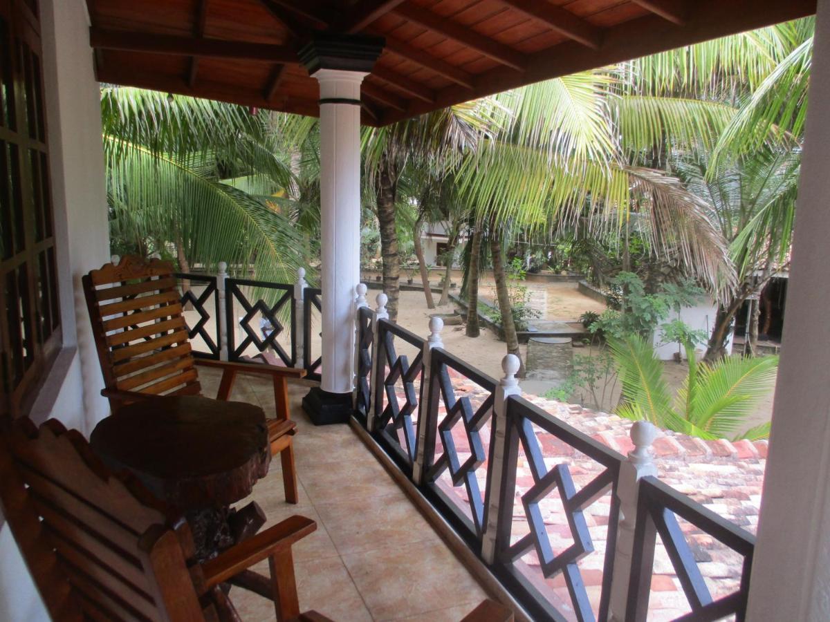 Ibisbird Beach Bungalows, Sport, Spa And Restaurant تانجالي المظهر الخارجي الصورة