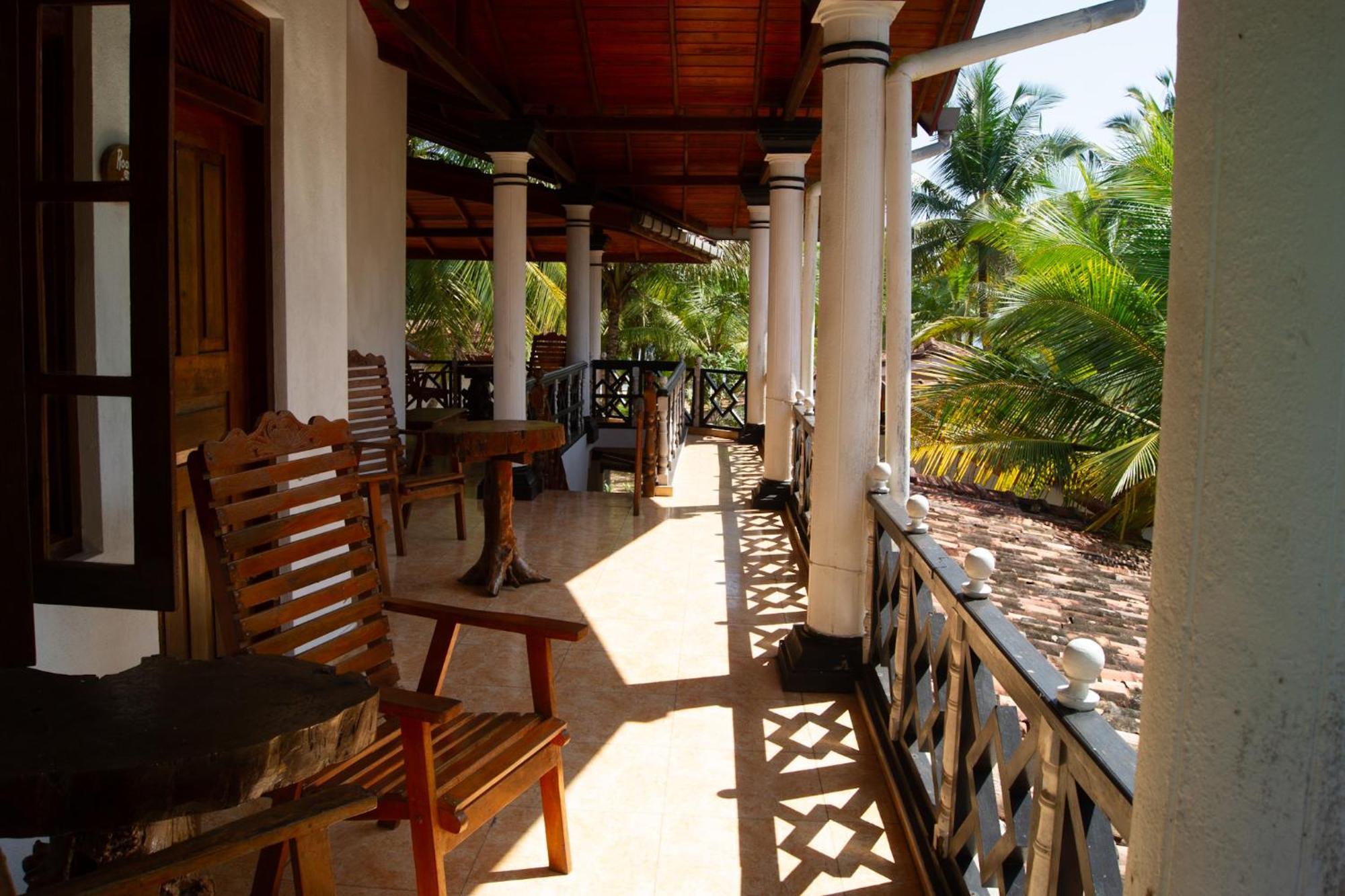 Ibisbird Beach Bungalows, Sport, Spa And Restaurant تانجالي المظهر الخارجي الصورة